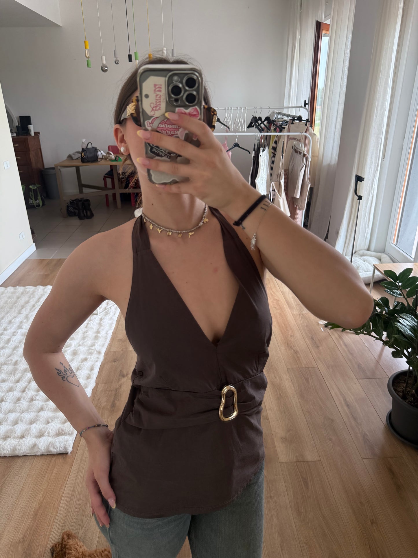 Top gioiello scollo halter - marrone