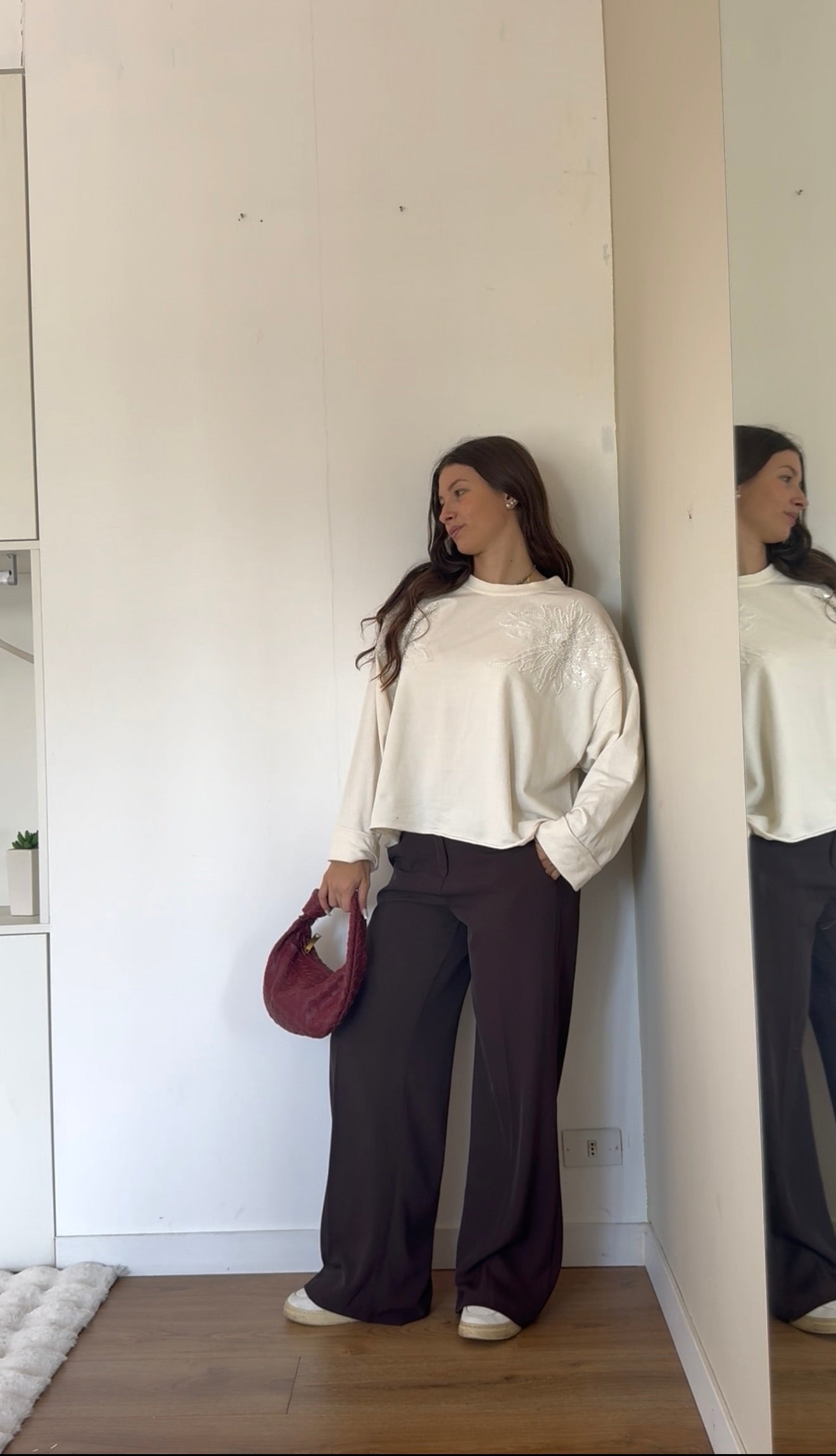 Felpa leggera con dettagli perline