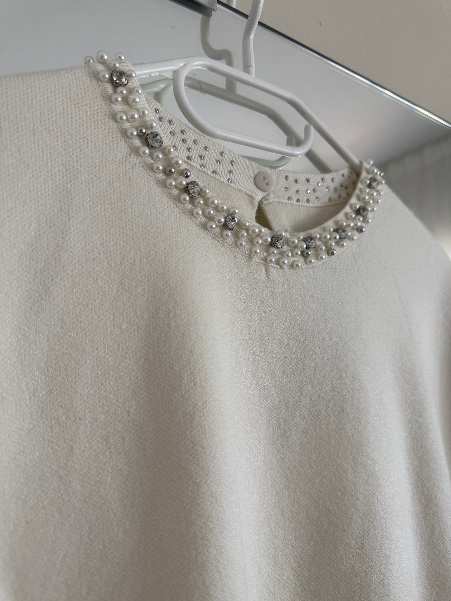 T-shirt / maglioncino oversize con dettaglio girocollo