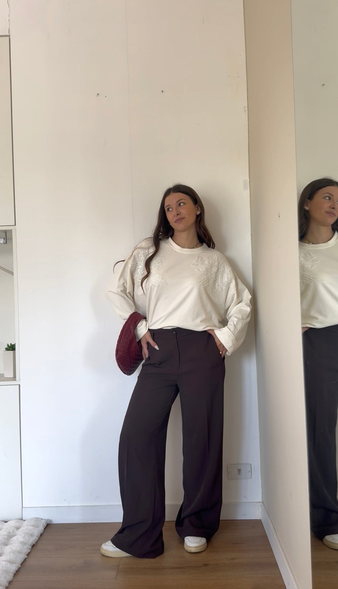 Felpa leggera con dettagli perline