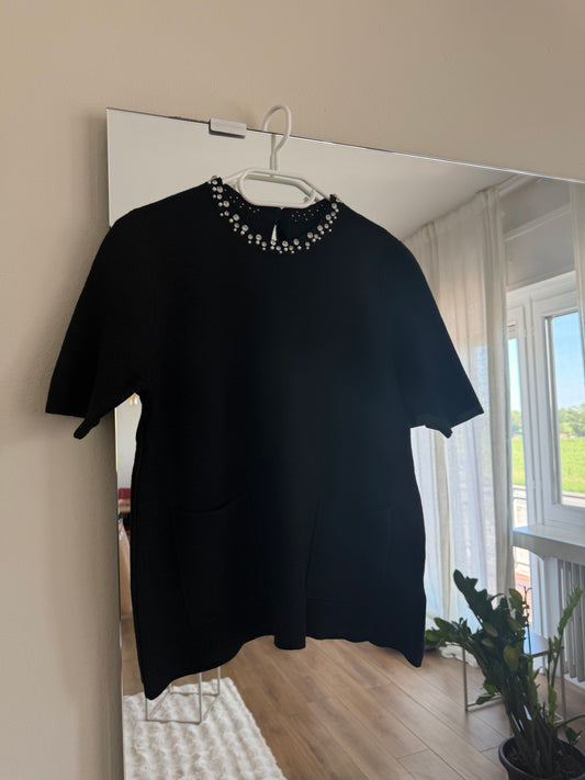 T-shirt / maglioncino con tasche e dettaglio girocollo - NERO