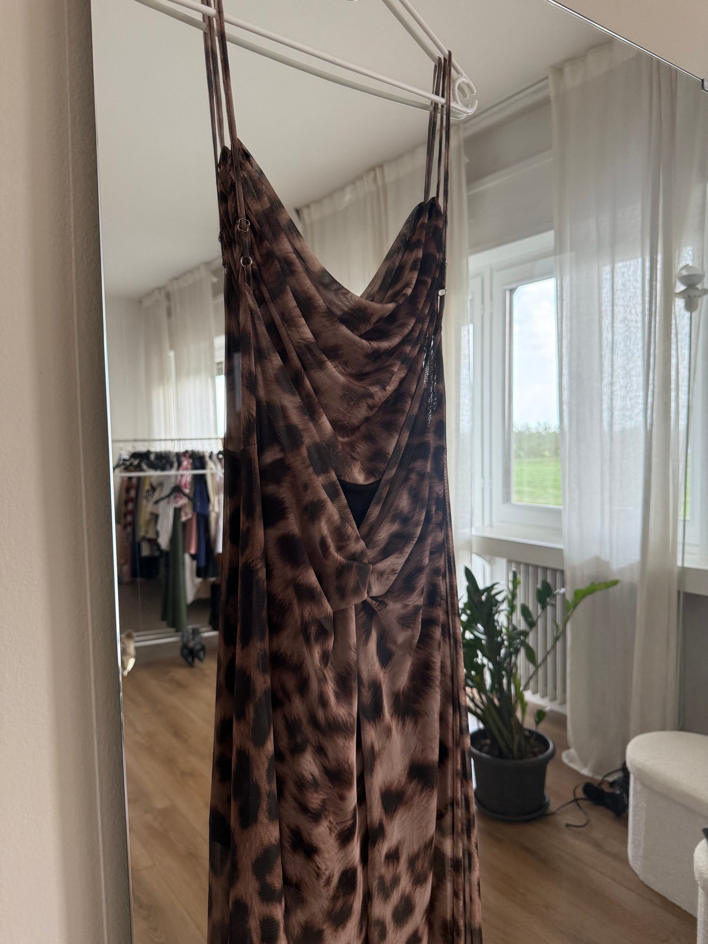 Abito leopardato by Lumina