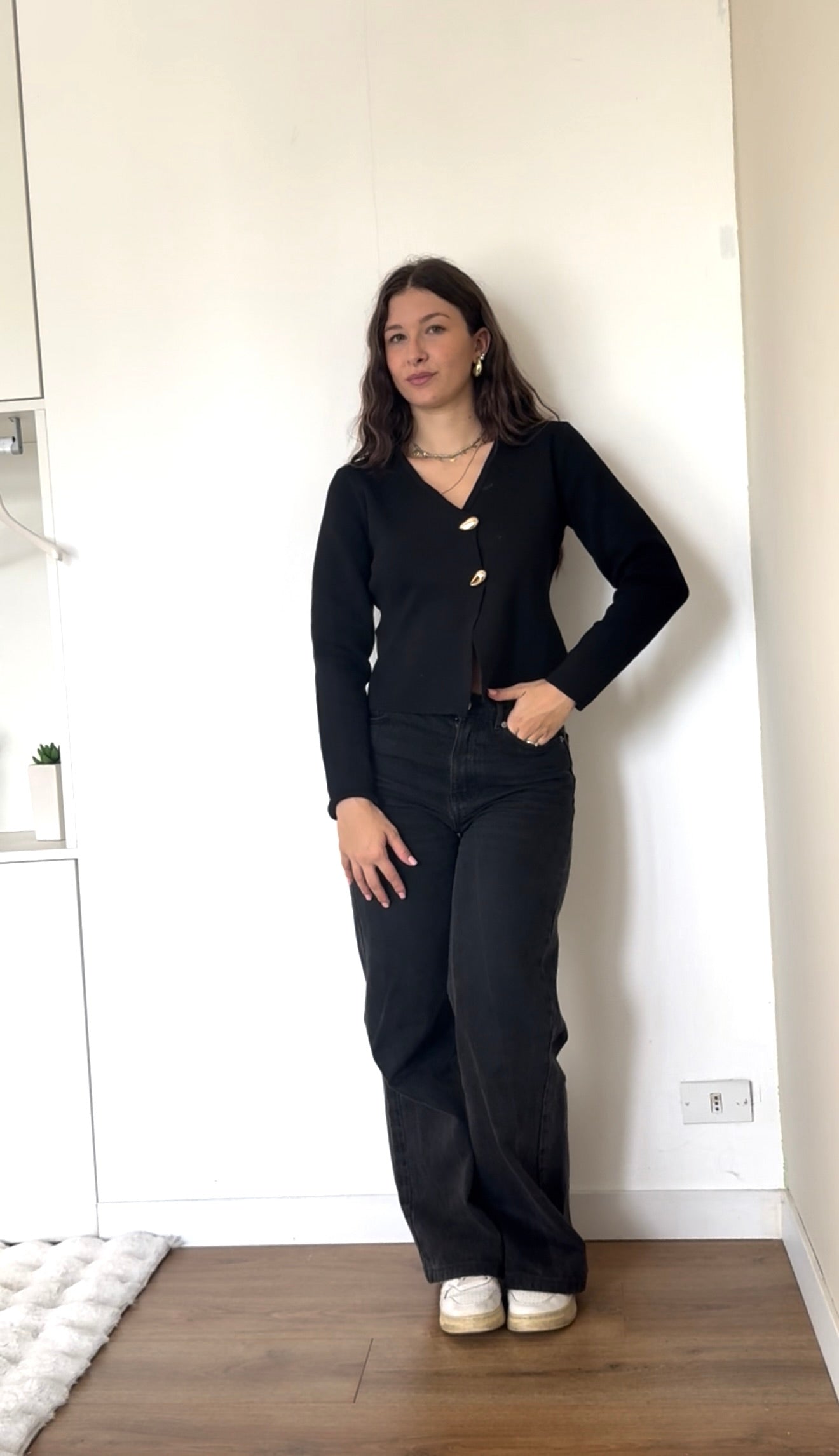 Cardigan con bottoni a goccia - NERO