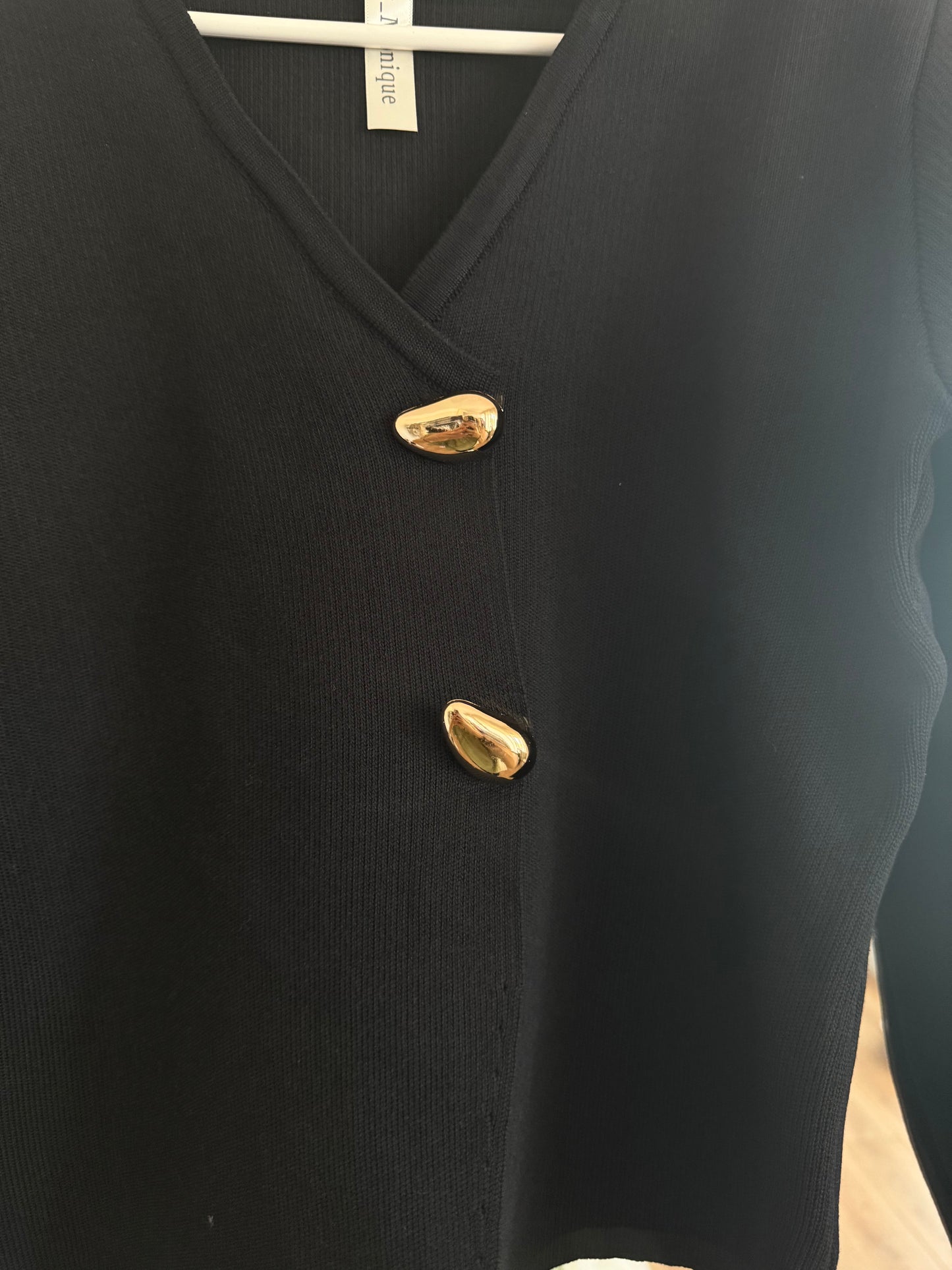Cardigan con bottoni a goccia - NERO