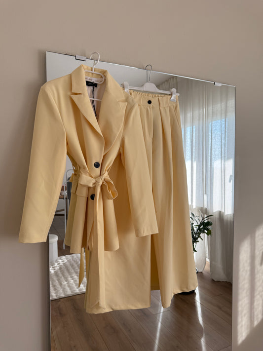 Tailleur Paris Giallo
